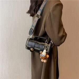 Rhomboid Bucket Bag Black Crossbody Cylinder Shoulder Purse  with Bunny Doll